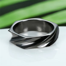 Load image into Gallery viewer, Minimalistic Curvy Black Ring - LuxuryLion
