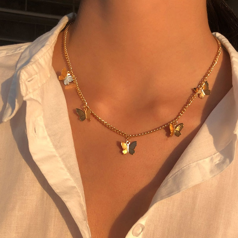 Gold Butterfly Pendants Necklace - LuxuryLion